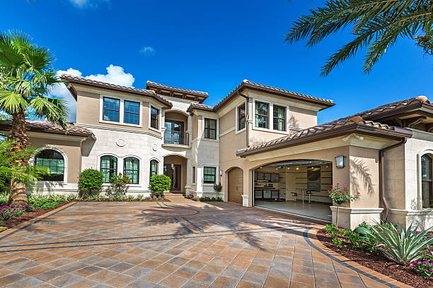 Best Local Driveway Pavers  in Clinton, MS